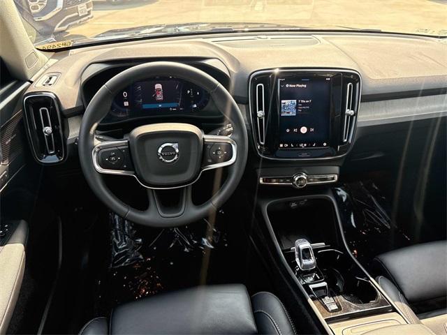 used 2023 Volvo XC40 car, priced at $29,987