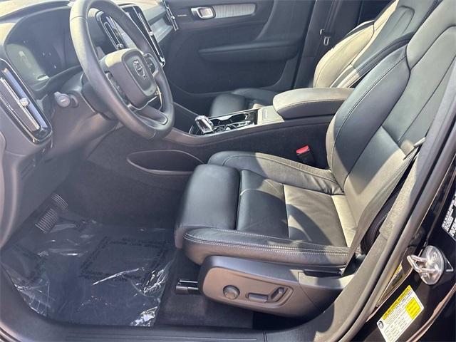 used 2023 Volvo XC40 car, priced at $29,987