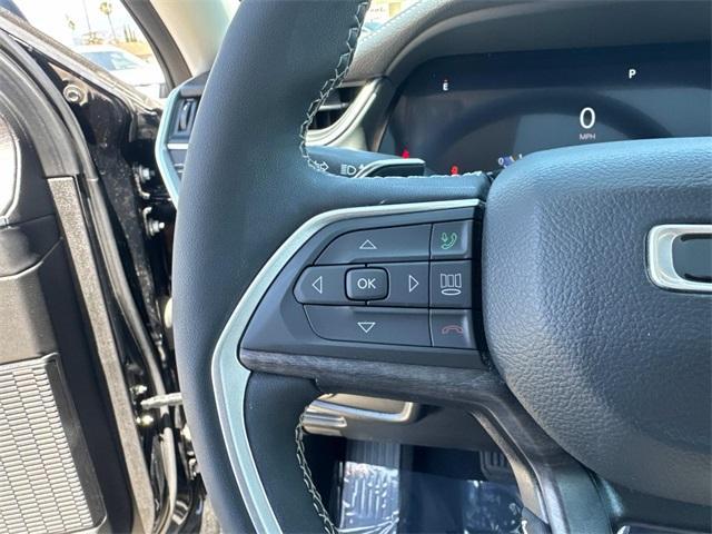 used 2023 Jeep Grand Cherokee car, priced at $35,987
