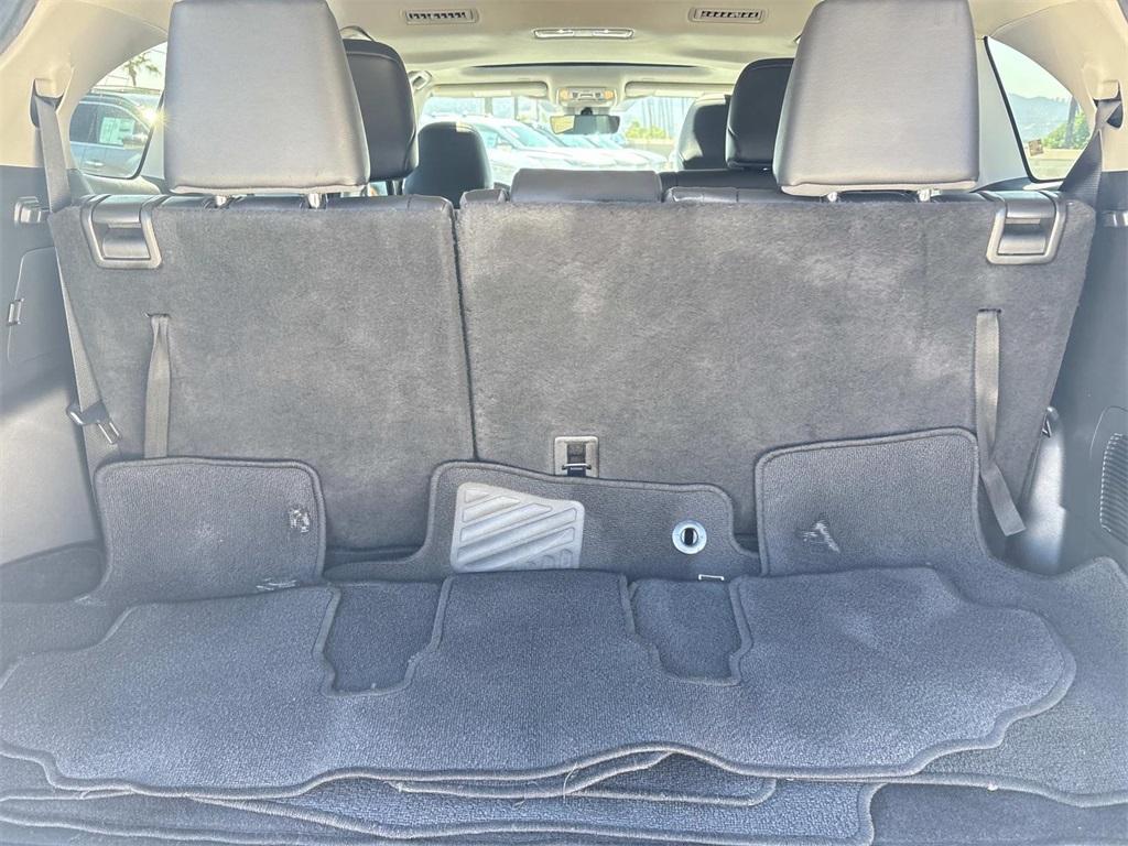 used 2023 Toyota Highlander car, priced at $36,697
