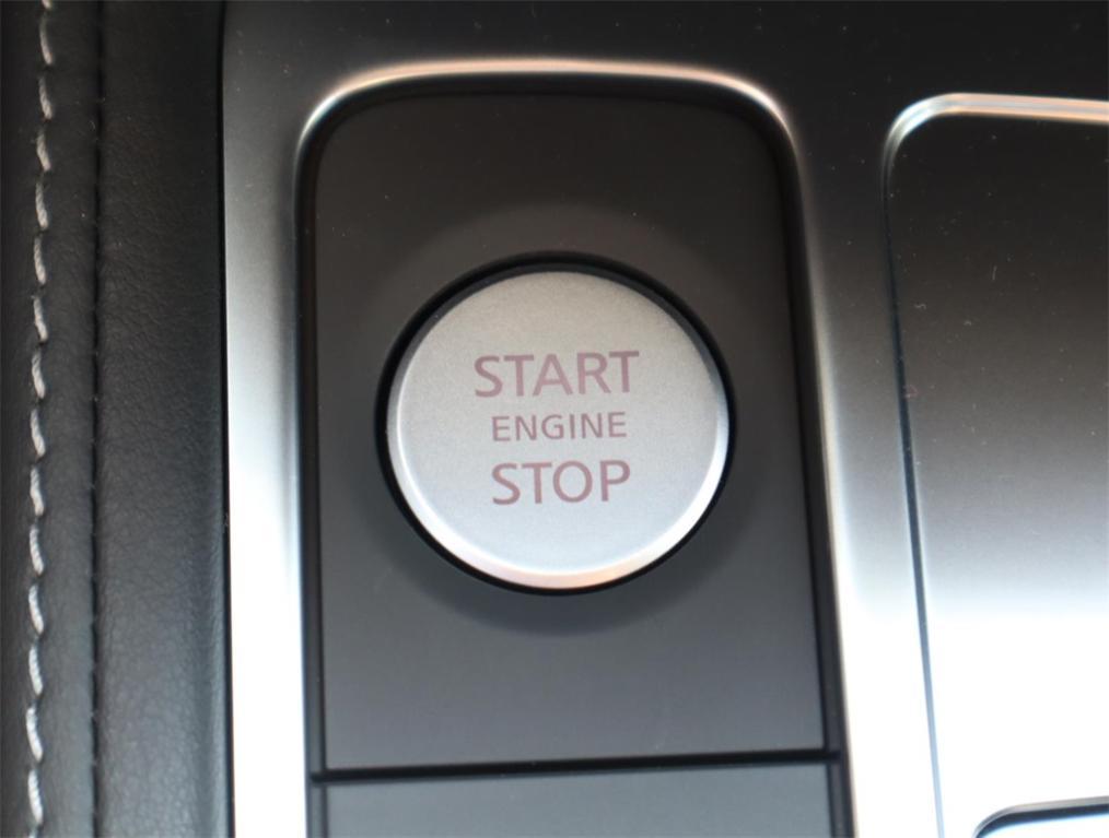 new 2025 INFINITI QX60 car, priced at $51,550