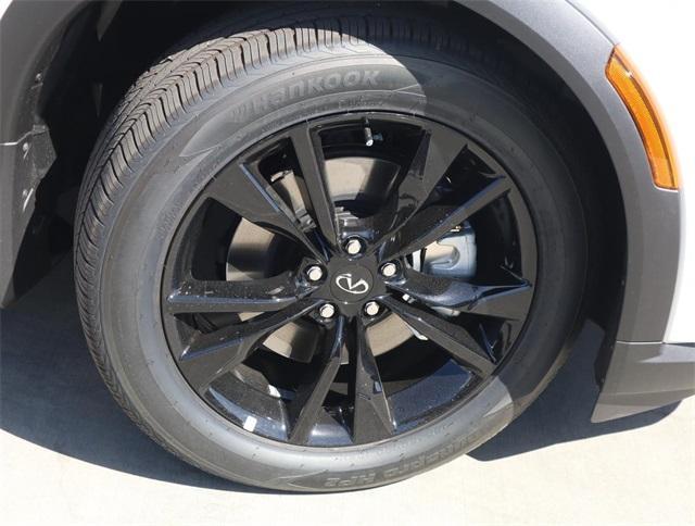 new 2025 INFINITI QX60 car, priced at $62,980
