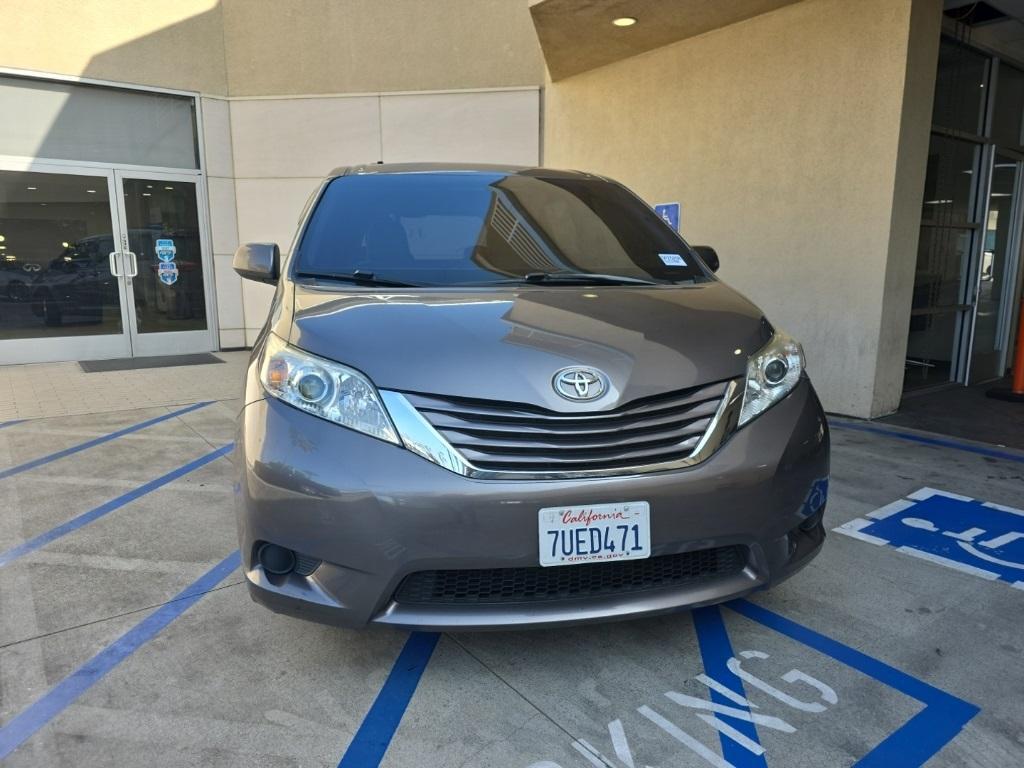 used 2016 Toyota Sienna car, priced at $15,987