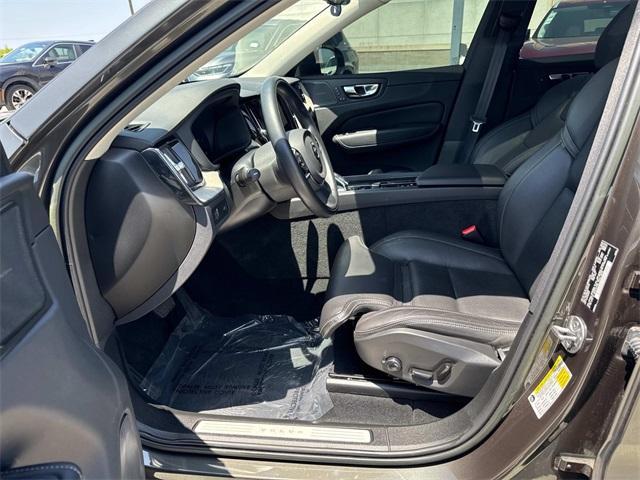 used 2022 Volvo XC60 car, priced at $41,987