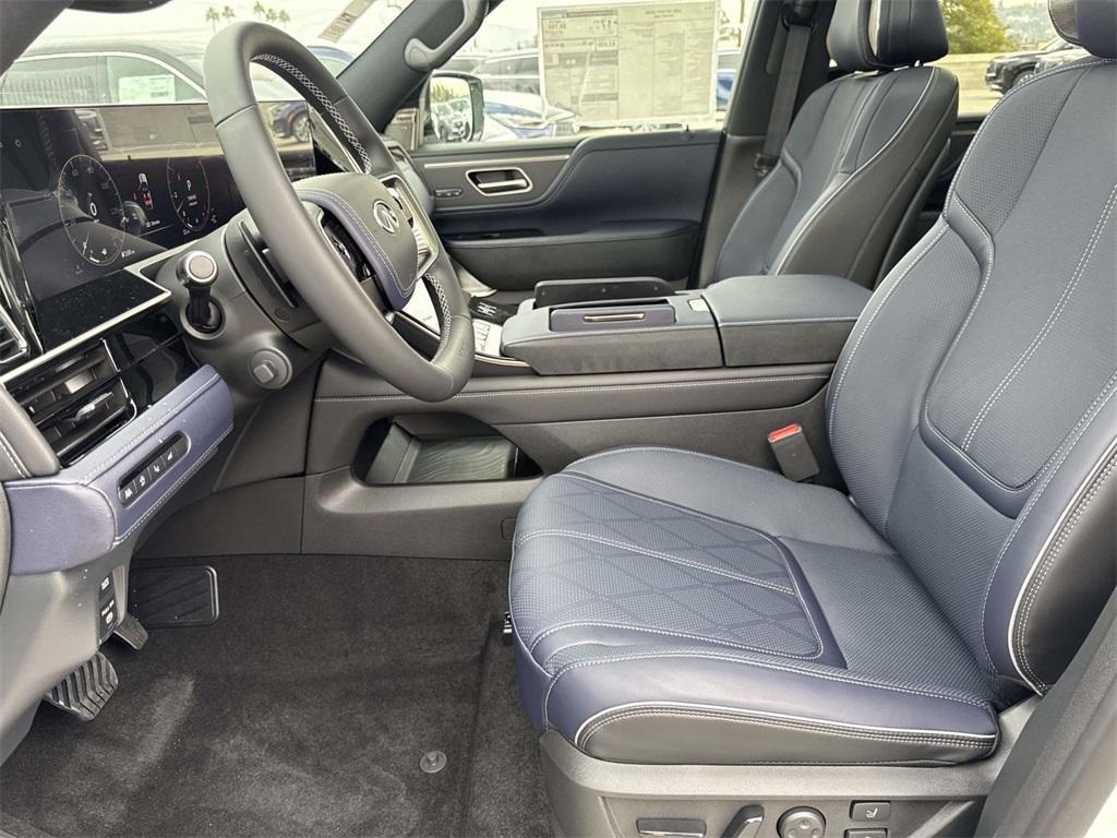 new 2026 INFINITI QX80 car, priced at $106,525