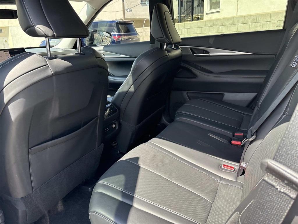 used 2023 INFINITI QX60 car, priced at $38,987