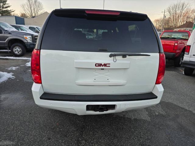 used 2014 GMC Yukon car, priced at $14,950