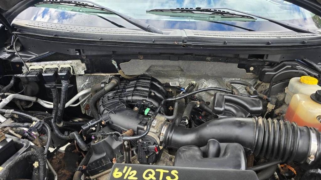 used 2014 Ford F-150 car, priced at $13,500