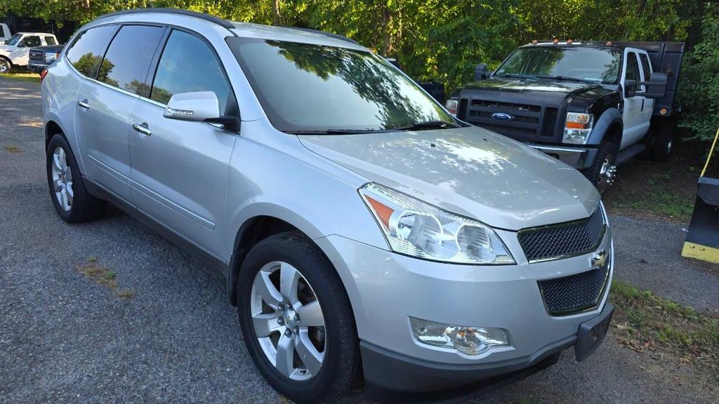 used 2012 Chevrolet Traverse car, priced at $9,500