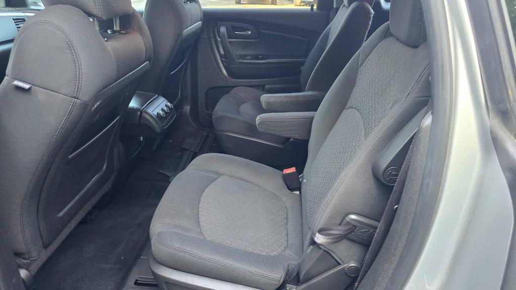 used 2012 Chevrolet Traverse car, priced at $9,500