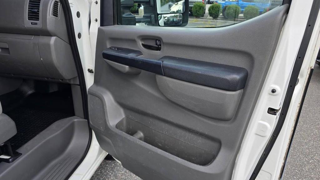 used 2013 Nissan NV Cargo NV2500 HD car, priced at $14,950