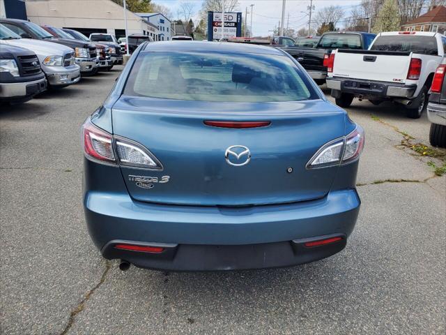 used 2011 Mazda Mazda3 car, priced at $11,500