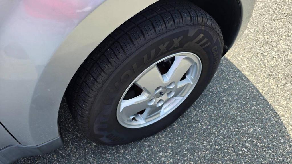 used 2012 Ford Escape car, priced at $7,500