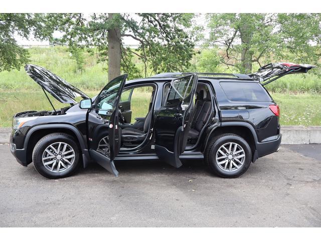 used 2017 GMC Acadia car, priced at $11,999