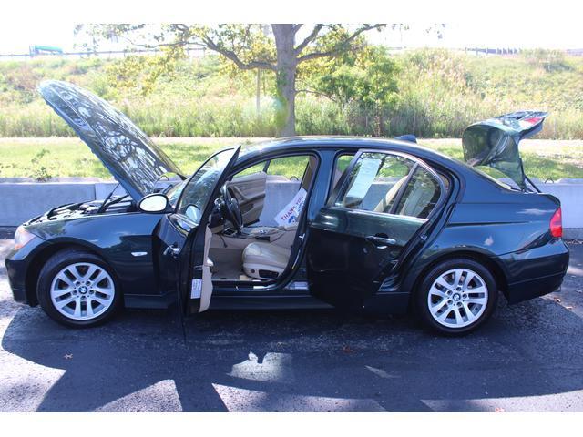 used 2006 BMW 325 car, priced at $3,799