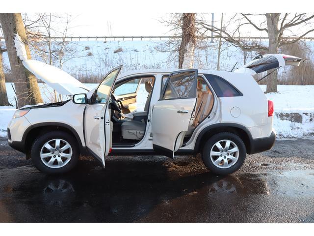 used 2011 Kia Sorento car, priced at $5,499