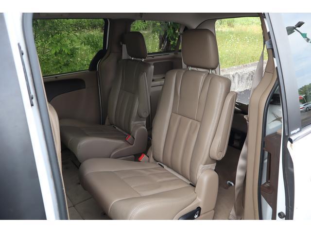 used 2014 Chrysler Town & Country car, priced at $6,499