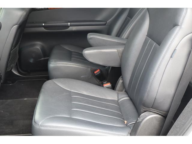 used 2008 Mercedes-Benz R-Class car, priced at $6,999