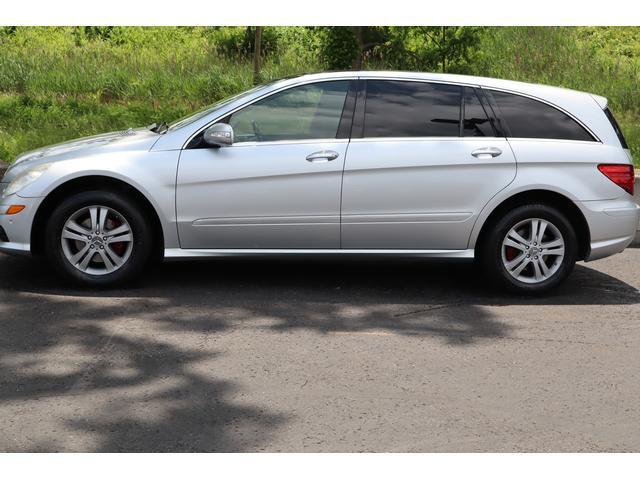 used 2008 Mercedes-Benz R-Class car, priced at $6,999