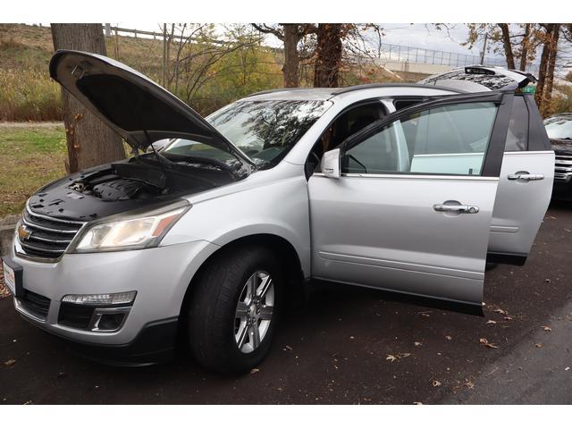 used 2016 Chevrolet Traverse car, priced at $9,999