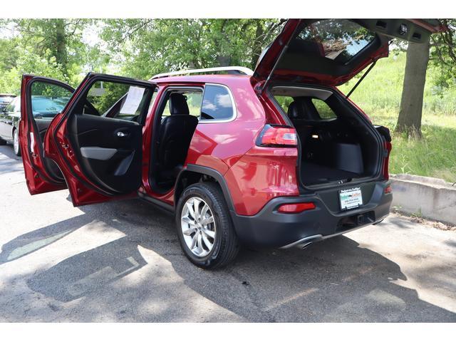 used 2014 Jeep Cherokee car, priced at $6,499