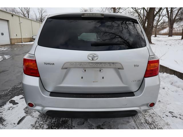 used 2008 Toyota Highlander car, priced at $5,499