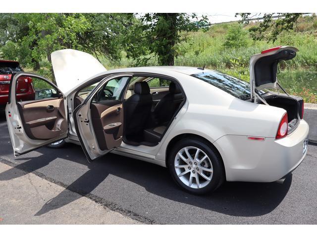 used 2009 Chevrolet Malibu car, priced at $4,999