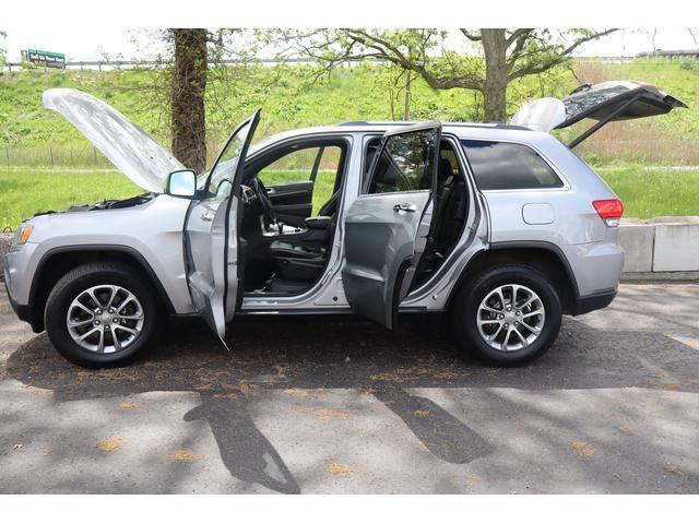 used 2015 Jeep Grand Cherokee car, priced at $8,999