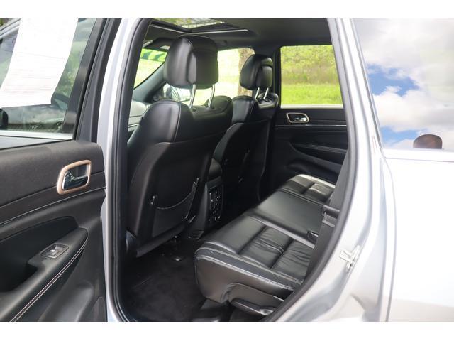 used 2015 Jeep Grand Cherokee car, priced at $8,999