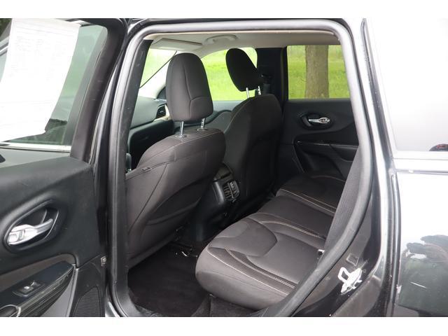 used 2016 Jeep Cherokee car, priced at $4,999