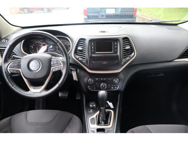 used 2016 Jeep Cherokee car, priced at $4,999