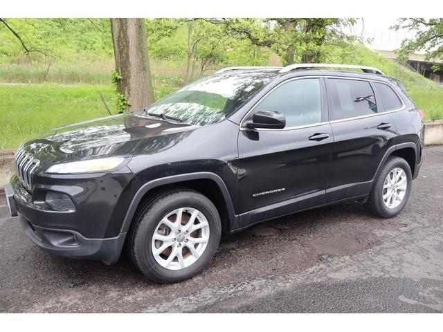 used 2016 Jeep Cherokee car, priced at $4,999