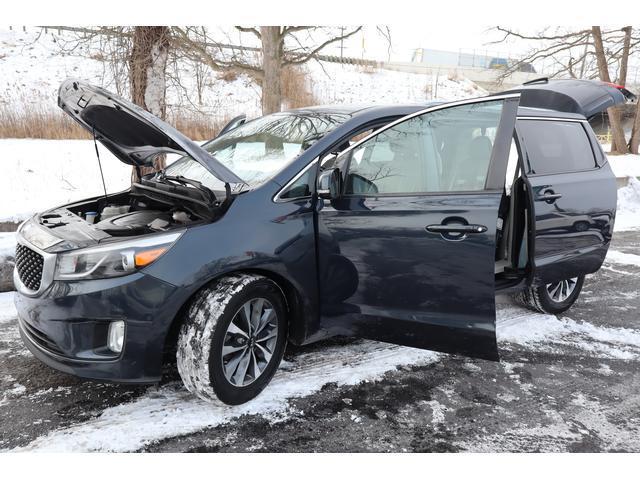 used 2015 Kia Sedona car, priced at $5,999