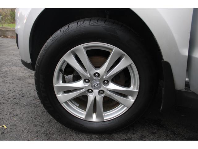 used 2012 Hyundai Santa Fe car, priced at $5,999