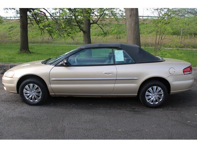 used 2001 Chrysler Sebring car, priced at $3,999