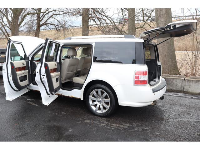 used 2011 Ford Flex car, priced at $5,999