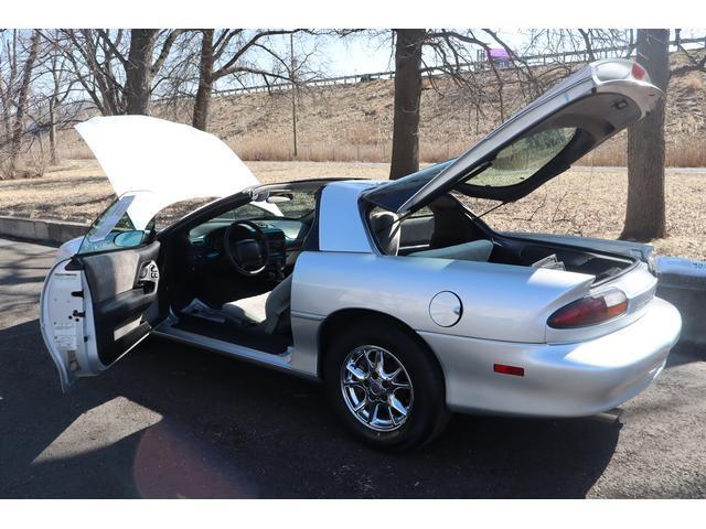 used 2002 Chevrolet Camaro car