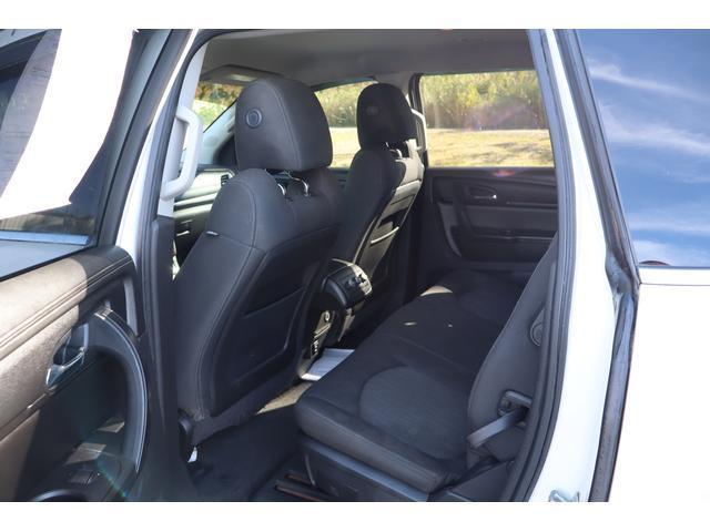 used 2015 Chevrolet Traverse car, priced at $7,999