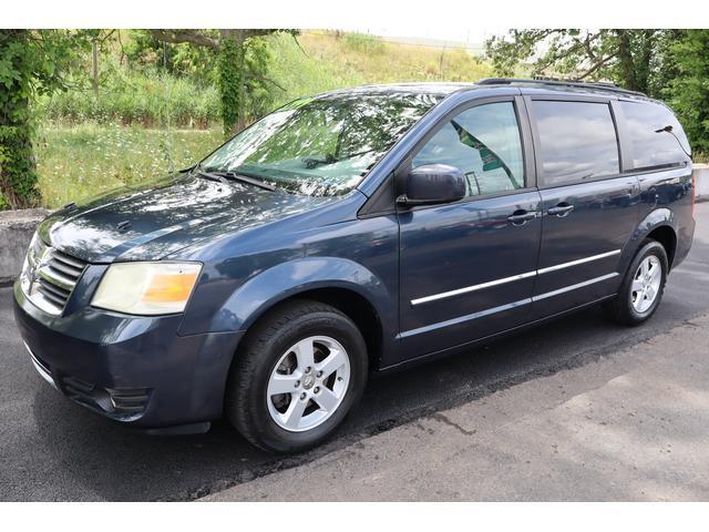 used 2009 Dodge Grand Caravan car, priced at $5,999