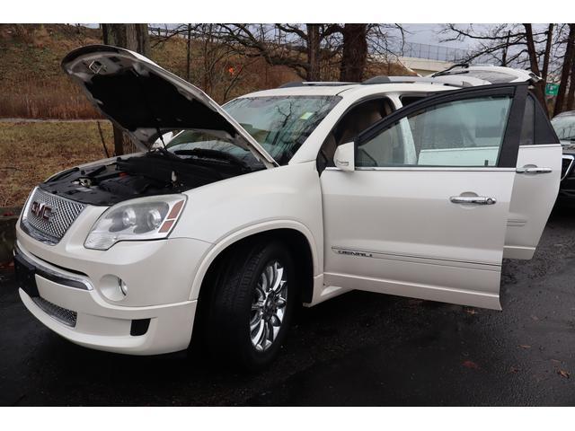 used 2012 GMC Acadia car, priced at $6,999