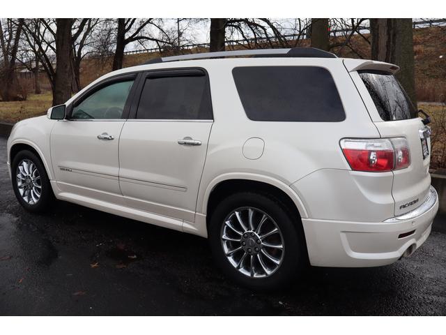 used 2012 GMC Acadia car, priced at $6,999