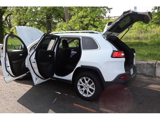 used 2015 Jeep Cherokee car, priced at $6,999