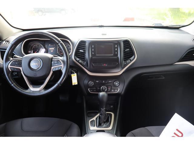 used 2015 Jeep Cherokee car, priced at $6,999