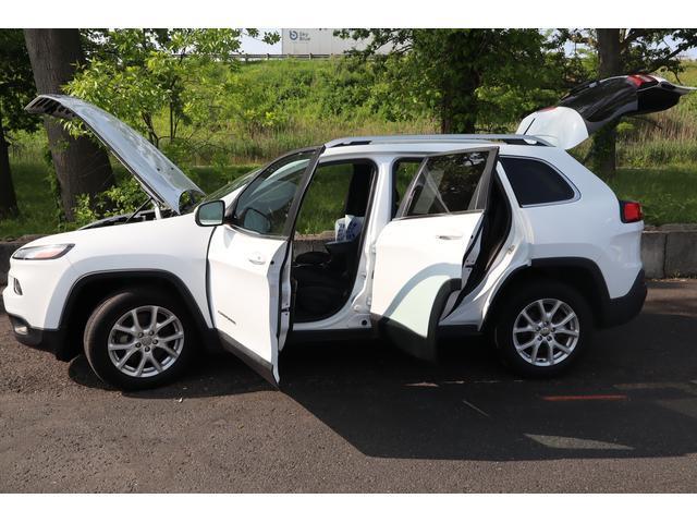 used 2015 Jeep Cherokee car, priced at $6,999