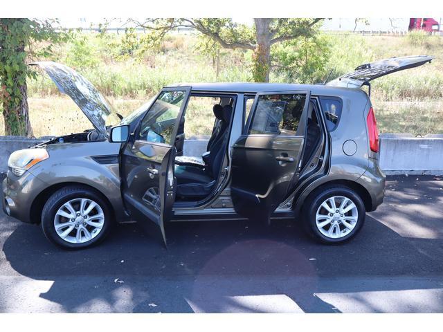 used 2013 Kia Soul car, priced at $2,999