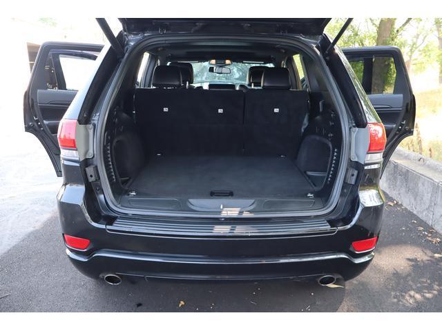 used 2015 Jeep Grand Cherokee car, priced at $9,999