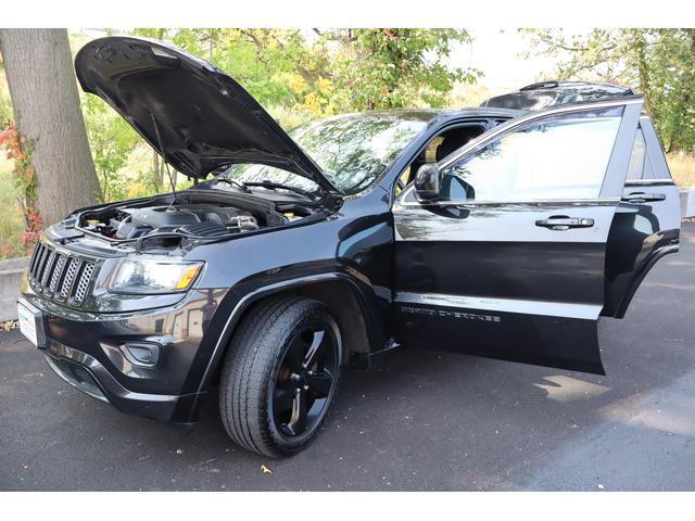 used 2015 Jeep Grand Cherokee car, priced at $9,999