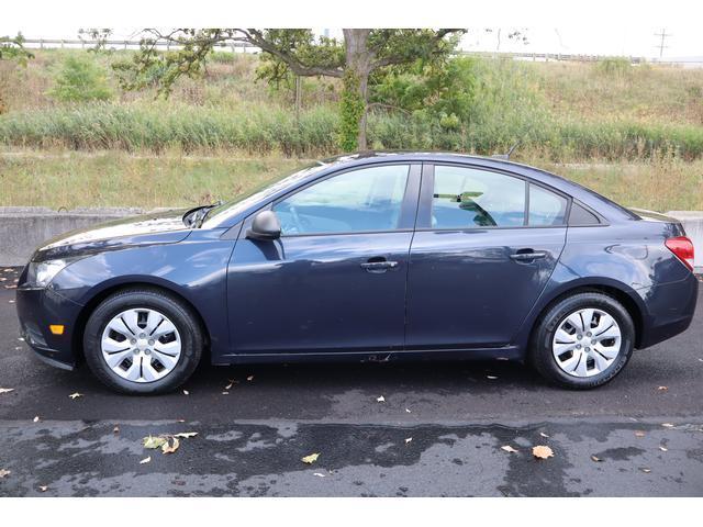 used 2014 Chevrolet Cruze car, priced at $6,999