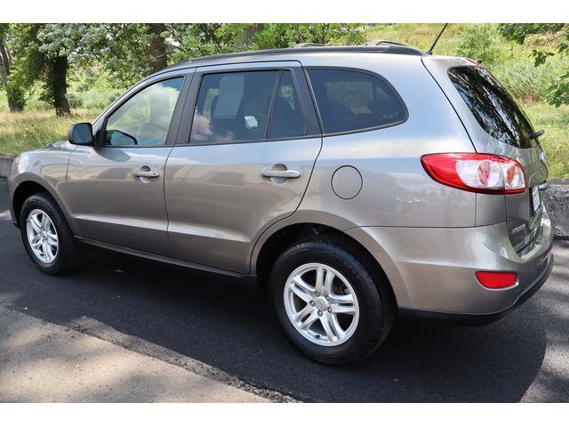 used 2011 Hyundai Santa Fe car, priced at $5,999