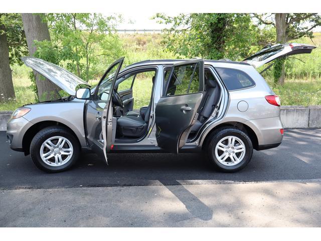 used 2011 Hyundai Santa Fe car, priced at $5,999